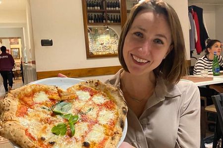 Palermo: Small Group Pizza Making Class with Wine and Soft Drinks