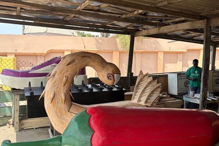 Half Day Fantasy Coffins and Art Tour in Accra.