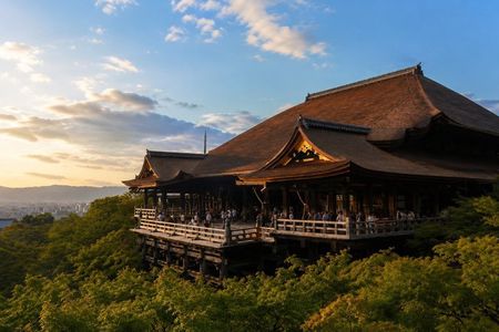 Kyoto Must-See Private Tour with a Local Guide–Flexible Itinerary