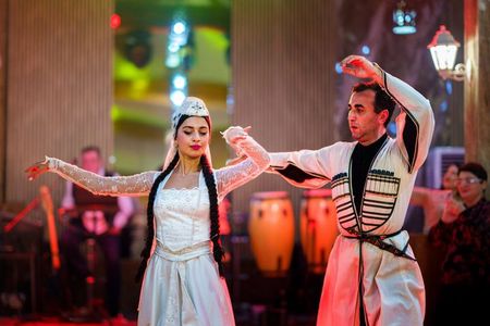 Tbilisi: Georgian Dinner & Dance Show – Social Night