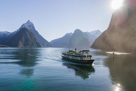 Milford Sound Day Trip from Queenstown