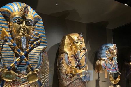 Private Guided Tour of Giza Pyramids and Grand Egyptian Museum