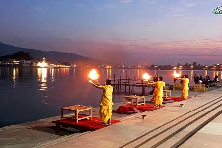 Private 9-Day Golden Triangle Tour with Haridwar & Rishikesh- Taj