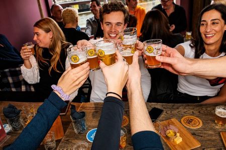 Amsterdam Guided Craft Beer Tasting & Burger with Heineken Beer