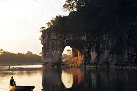Guilin Private Day Tour Reed Flute Cave and Elephant Trunk Hill