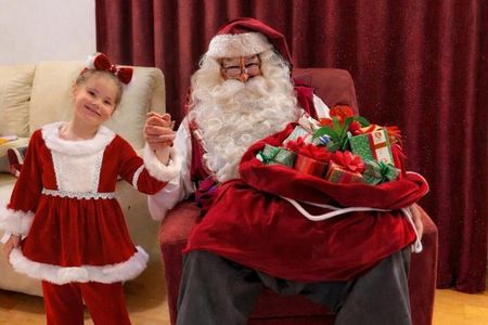 Private Santa's Home Visit