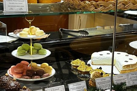 The Hidden Marais Food Walk Artisans Behind the Counter