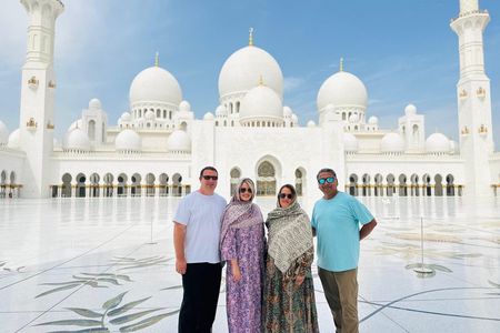 Private Abu Dhabi Tour Grand Mosque, Qasr al Watan, Louvre Museum