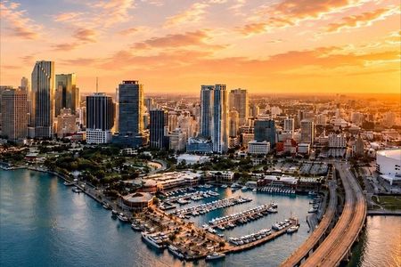 See it All in One Tour!! 6hr VIP Full Experience of Miami!!