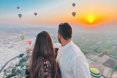1-Day Private Luxor Tour from Hurghada with Hot Air Balloon
