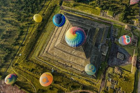 Balloon Flight + Pick up CDMX + Breakfast in Cave + Pyramids