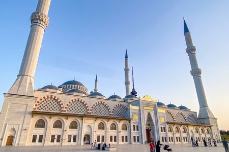 Istanbul Asia & Europe Tour with Bosphorus Cruise and Cable Car