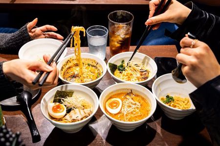 Tokyo Night Ramen Crawl