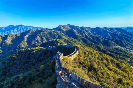 Private Great Wall of China Day Tour at Badaling and Mutianyu