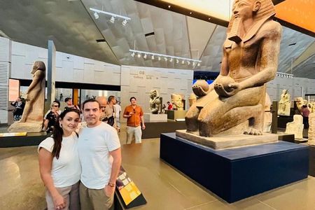 Pyramids and Grand Museum (GEM) Private Tour in Portuguese WITH HADI