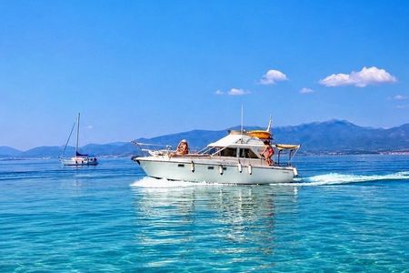 Yacht Tour in the Gulf of Cagliari with Aperitif