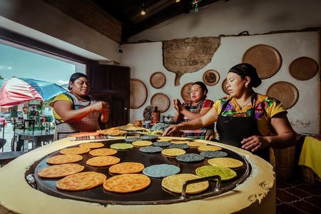 Mayan Meals Food Tour with 14+ Tastings