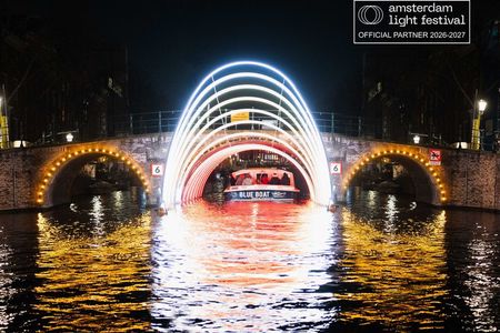 Amsterdam Light Festival Cruise in Covered Boat with Live Guide