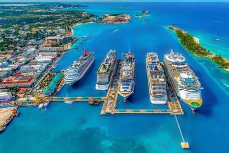 Deluxe Cruise-Friendly Nassau Tour & Beach Bliss