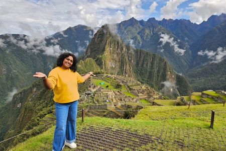 3-Day Machu Picchu & Sacred Valley Premium Tour (With Lunch)