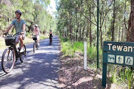 Noosa EBike Tour with Beer and Burger