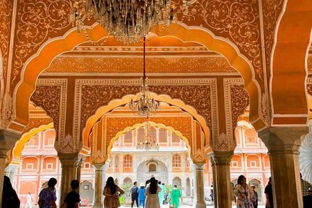 Jaipur Private Full Day Tour By Car With Local Guide