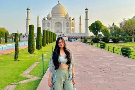 Delhi to Tajmahal All Inclusive Sunrise Tour