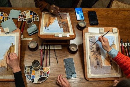 Paris Indoor Watercolor Experience – Essential Edition