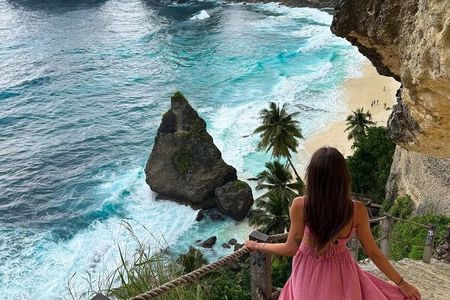 Nusa Penida Highlights: Kelingking, Diamond, Atuh & Tree House