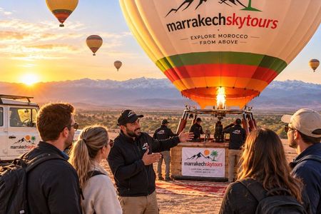 Marrakech: Sunrise Hot-Air Balloon Flight & Berber Breakfast