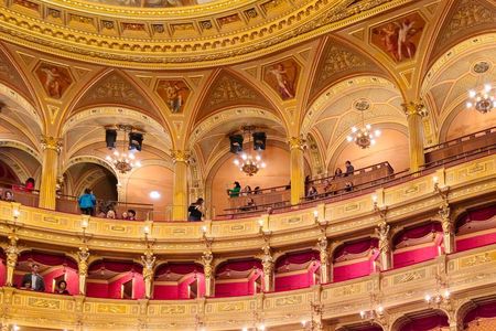Budapest Opera House Tour with Live Concert