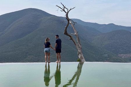 Hierve el Agua & Tule Tree: Half-Day Tour with a Certified Guide