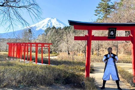 Mt. Fuji, Ninja Village, Oishi Park and Chureito Pagoda Day Tour
