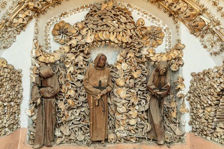 Rome Catacombs After-Hours Tour with Capuchin Crypt & Transport
