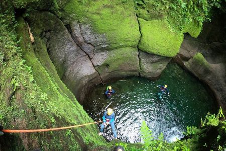 Canyoning Discovery in Dominica