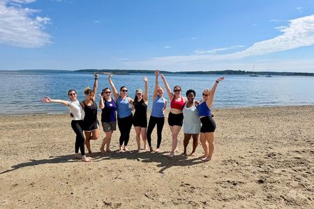 Portland ME: Casco Bay Boat Tour w/ Island Yoga + Mimosas or Wine