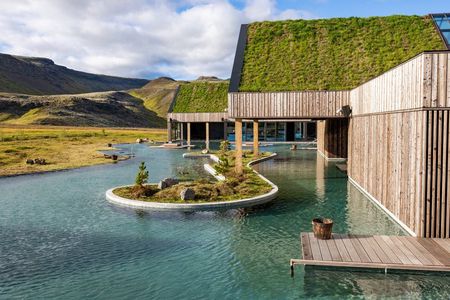 Iceland South Coast and Reykjabod Hot Springs Small Group Tour