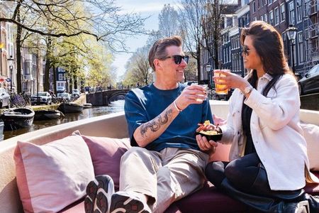 Amsterdam Canal Cruise: Unlimited Prosecco, Wine & Dutch Cheese