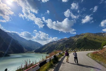 Big Almaty lake tour by car and Almarasan gorge no hike 8am