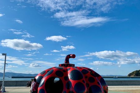Naoshima Private Bike Tour Art Museums and Island Highlights