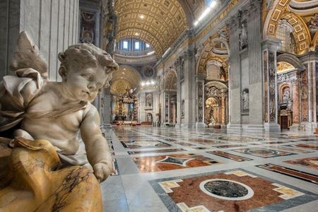 Skip the line St.Peter's Basilica with Guide tour