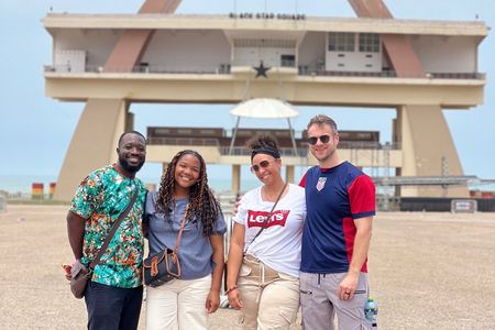 Accra City Day Tour-History,Culture,Markets&Independence Square