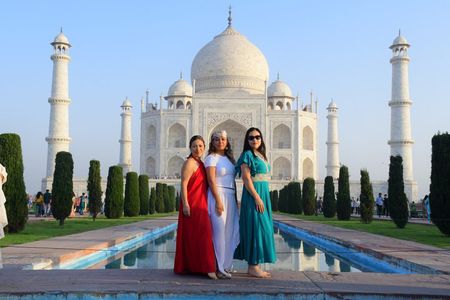 Taj Mahal Tour by Superfast Train from Delhi-Top Rated