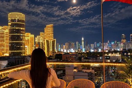 Makati Nights: Rooftop Cocktails & Bar Hopping
