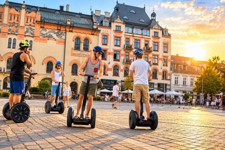 Segway Tour Warsaw: Full Tour - 3-Hours of Magic!