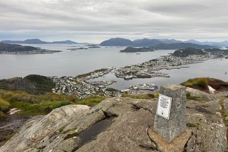 360° panorama from Mount Sukkertoppen