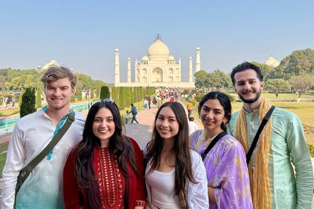 Taj Mahal & Agra Fort Private Tour with Skip-the-Line Entry