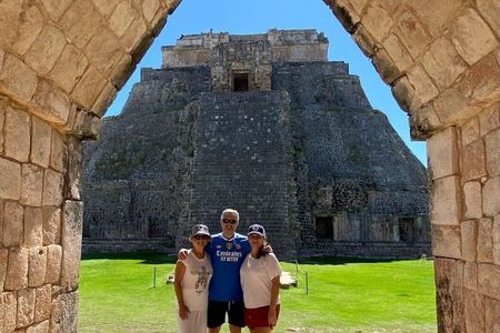 The secrets of Uxmal, Cenote and home made food