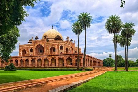 All Inclusive Half Day Old or New Delhi Tour by Car