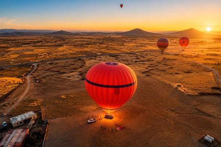 Hot Air Balloon flight with Berber Breakfast